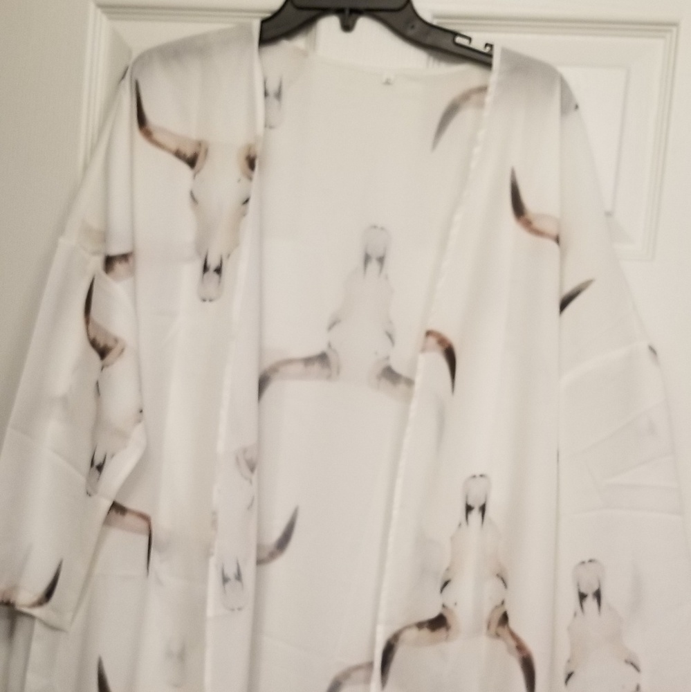 NWOT Cow Bull skull Kimono cardigan